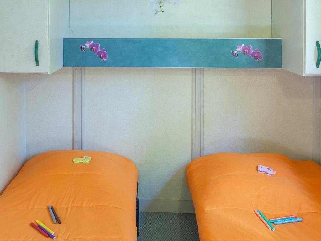 Camping Les Gorges Du Chambon Hotel Eymouthiers  ภายนอก รูปภาพ